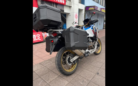 HONDA CRF1100L AFRICA TWIN 2021 SD10