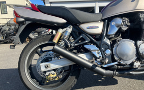 SUZUKI INAZUMA 1200 1998 GV76A