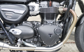 TRIUMPH SPEED TWIN 900 2022 DAD74G