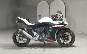 SUZUKI GSX250R DN11A
