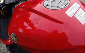 YAMAHA YZF-R6 2005 RJ09