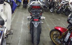 TRIUMPH DAYTONA 675 R 2011