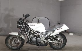 YAMAHA R1-Z 3XC