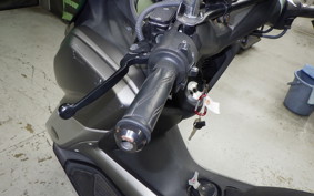 YAMAHA N-MAX 155 A 2017 SG50J