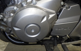 SUZUKI GSR250