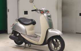 HONDA CREA SCOOPY 2000 AF55