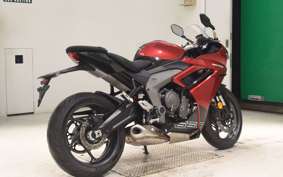 TRIUMPH DAYTONA 660 2025