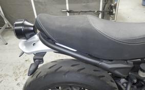 YAMAHA XSR700 2017 RM22J