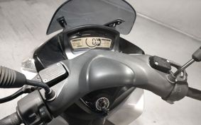 YAMAHA TRICITY 125 SE82J