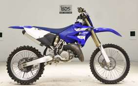 YAMAHA YZ125