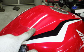 HONDA CBR400R 2019 NC56
