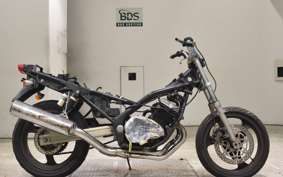 SUZUKI GSX250FX ZR250C