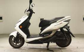 YAMAHA CYGNUS 125 XSR 2