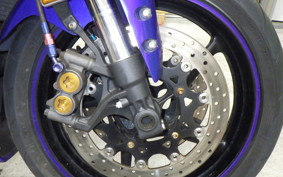 YAMAHA YZF-R1 2004