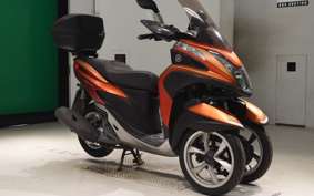 YAMAHA TRICITY 125 2004 SE82J