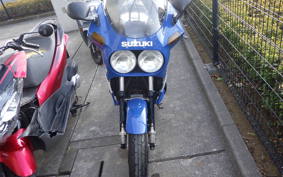 SUZUKI GSX-R400 GK71B