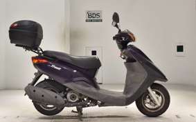 YAMAHA AXIS 125 TREET