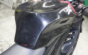 SUZUKI GSX-R125 2002 DL33B