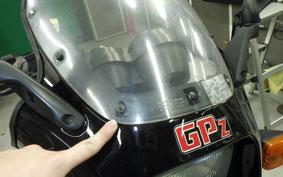 KAWASAKI GPZ400 1983 ZX400A