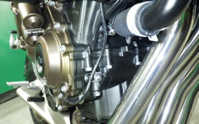 HONDA CB650R E-Clutch 2025 RH17