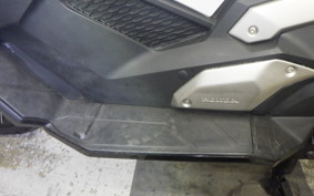 HONDA X-ADV 750 2025 RH21