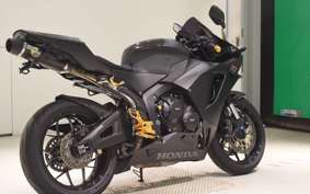HONDA CBR600RR 2024 PC40