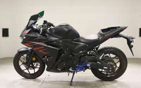 YAMAHA YZF-R25 2000 RG10J