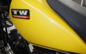YAMAHA TW225 DG09J