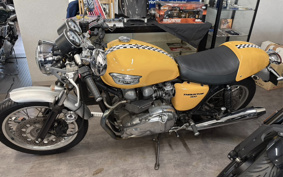 TRIUMPH THRUXTON 2006 TJ9042