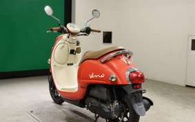 YAMAHA VINO 50 Gen.4 2011 AY02