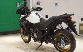 SUZUKI Vストローム650XTA 2023 C733M