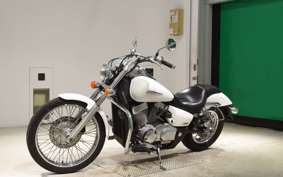 HONDA SHADOW 400 CUSTOM 2009 NC45