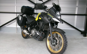 SUZUKI DL650 ( V-Strom 650 ) 2018 C733A