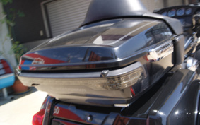 HARLEY FLHTCU 2014 MAL
