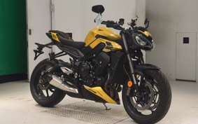 TRIUMPH STREET TRIPLE RS 2023