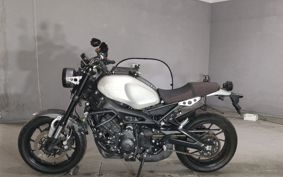 YAMAHA XSR900 RN46J