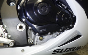 SUZUKI GSX-R750 2016