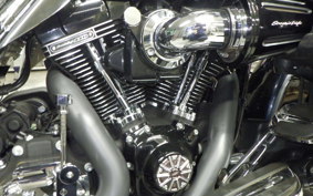 HARLEY FLTRXSE1800CVO 2012