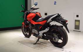 SUZUKI GLADIUS 2010 VK58A
