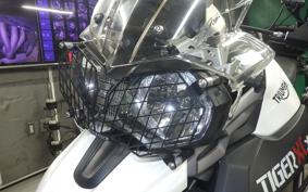 TRIUMPH TIGER 800 XC X 2015