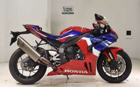 HONDA CBR1000RR R 2023 SC82