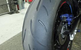 BMW M1000R 2023