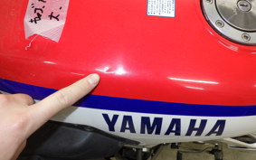 YAMAHA FZR250 1986 2KR