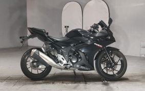 SUZUKI GSX250 R DN11A