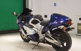 SUZUKI GSX1300R HAYABUSA 2001