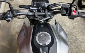 HONDA CB250R MC52