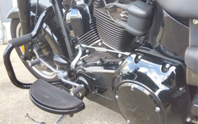 HARLEY FLSTFBS 2015 JT9