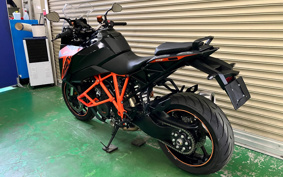 KTM 1290 SUPER DUKE GT 2021 V6940