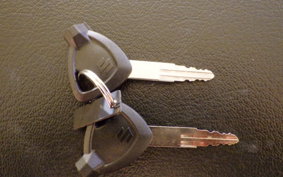 SUZUKI ﾚｯﾂ CA4AA