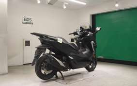 HONDA FORZA 250 MF15